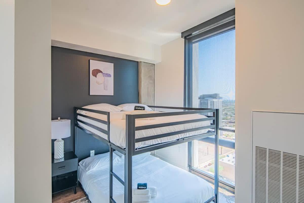 דירות פיניקס Detailed 2Bd, Highrise Dt, Pool, Gym, Parking, Sleeps 8 מראה חיצוני תמונה