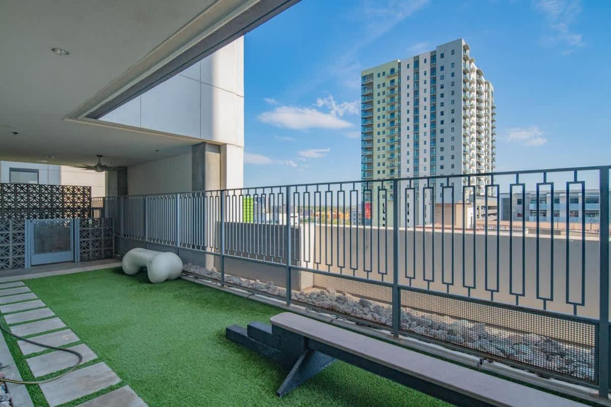 דירות פיניקס Detailed 2Bd, Highrise Dt, Pool, Gym, Parking, Sleeps 8 מראה חיצוני תמונה