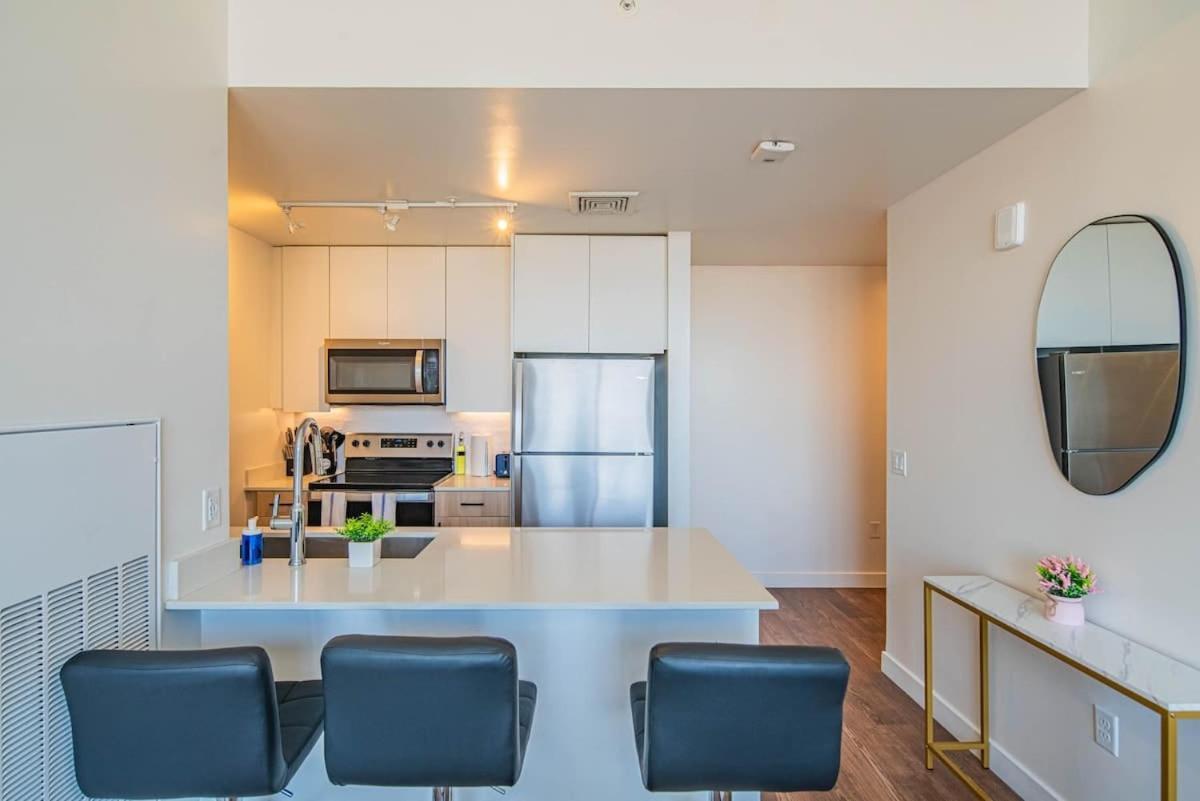 דירות פיניקס Detailed 2Bd, Highrise Dt, Pool, Gym, Parking, Sleeps 8 מראה חיצוני תמונה