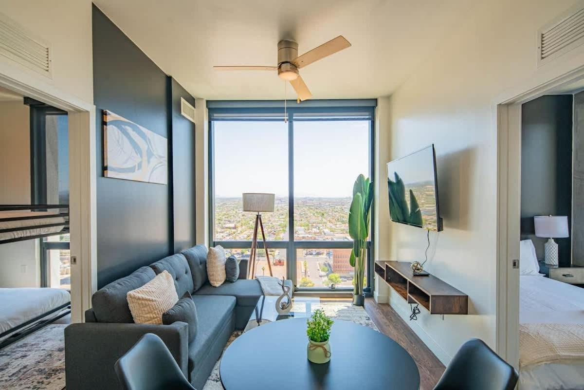 דירות פיניקס Detailed 2Bd, Highrise Dt, Pool, Gym, Parking, Sleeps 8 מראה חיצוני תמונה
